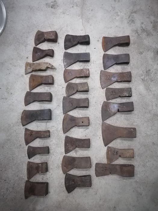 Stara siekiera toporek