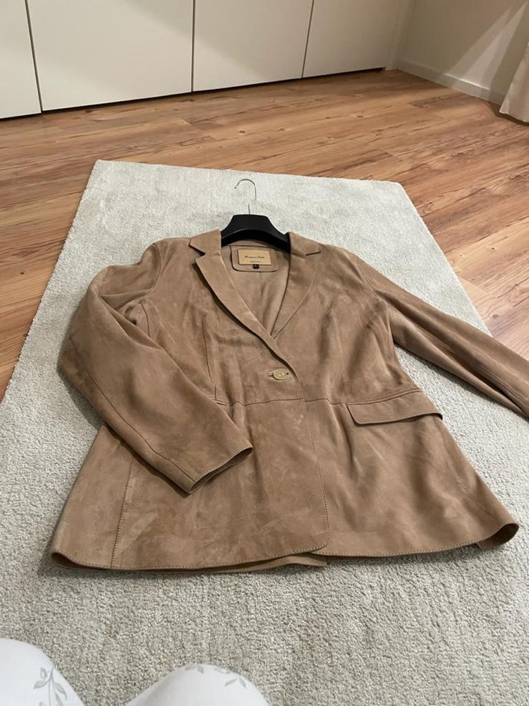 Blazer pele camurça beige Massimo Dutti