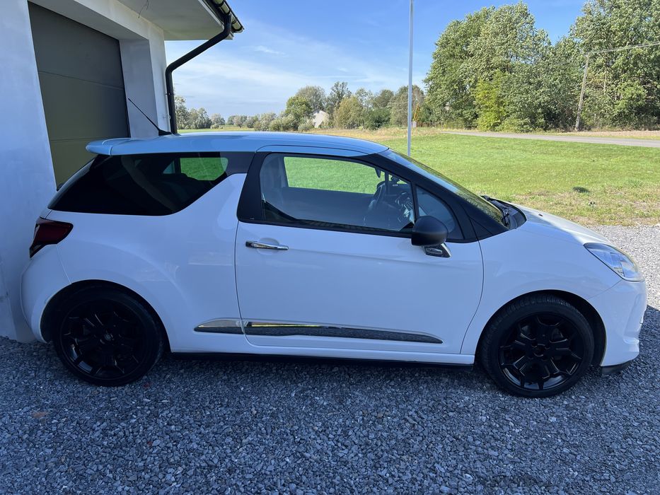 Citroen ds3 1.6 benzyna 2011.  Bogata wersja!