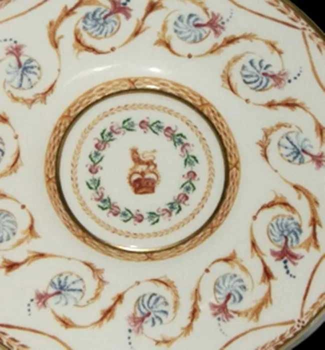 The Royal Collection talerz dekoracyjny  porcelana angielska