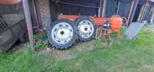 Sprzedam koła 12.4 R32 do URSUSA 3512 MF 255