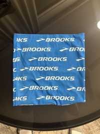 Brooks bandanka komin
