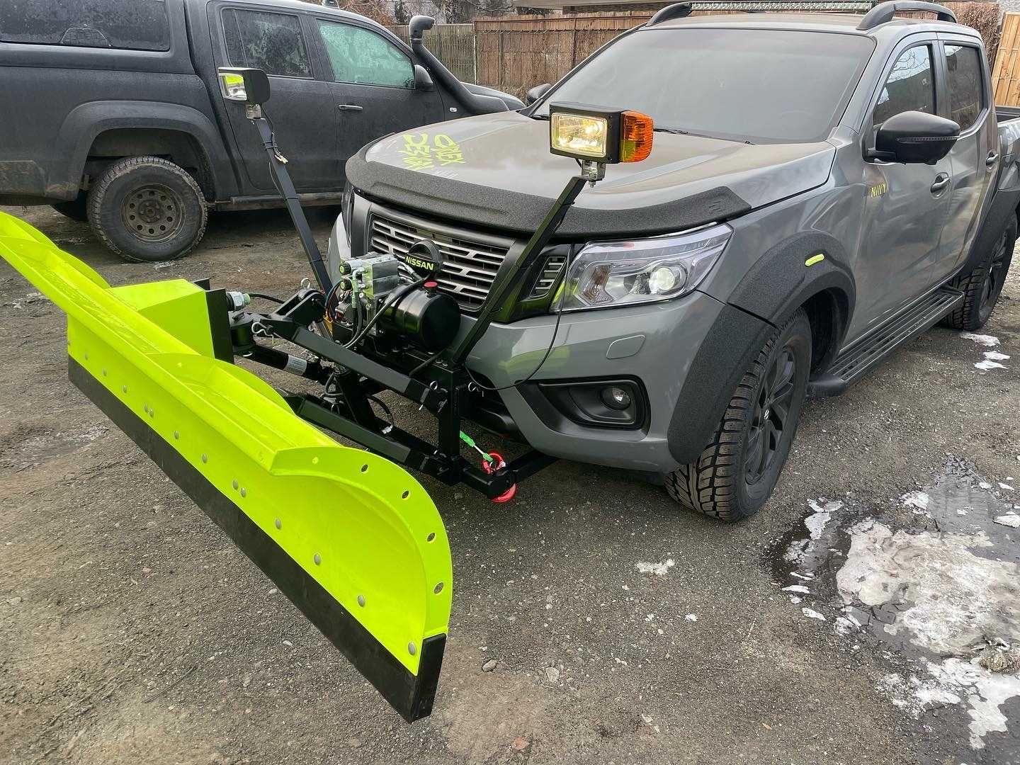 Pług śnieżny Patrol Navara  Land Cruiser Defender Jimny Samurai D-Max