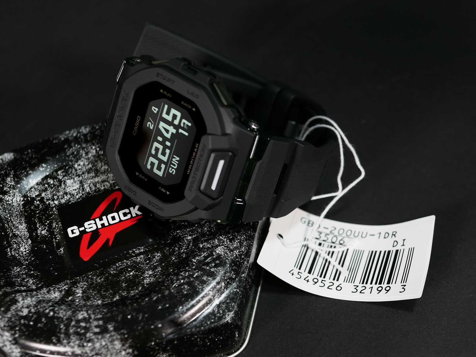 Часы Casio GBD-200UU-1DR G-Shock Bluetooth Steptracker