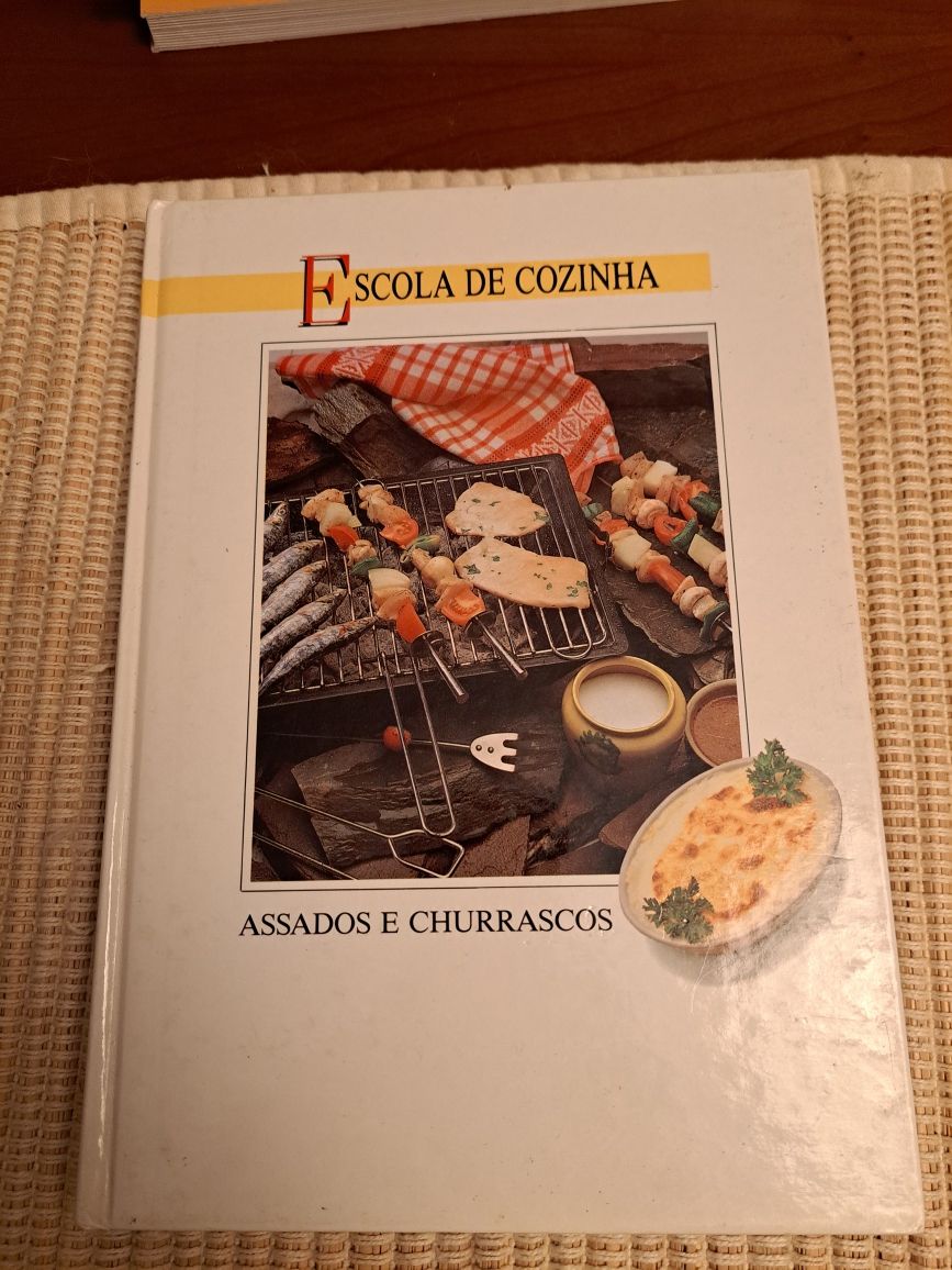 Livros da colecção Escola de Cozinha