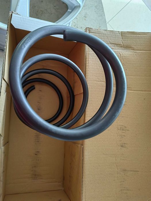 SPRĘŻYNA ZAWIESZENIA przednia Volvo S40 1,8 / 2,0 / 1,9D / V40 1,8 /