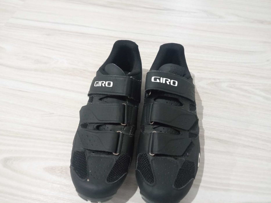 Buty rowerowe Giro nr 39