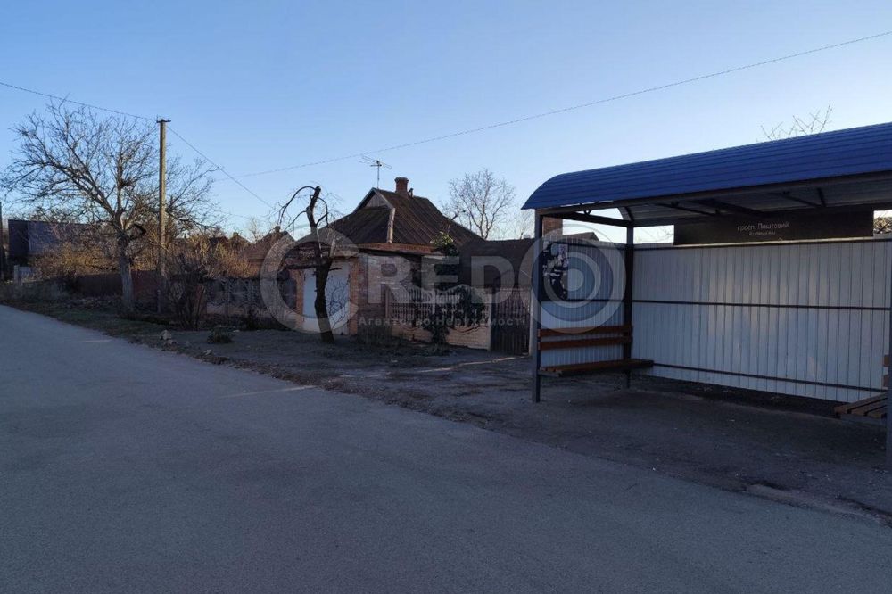 Продаж будинку з великою ділянкою. провулок Дежнева.