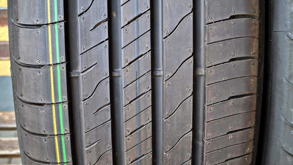 Goodyear EfficientGrip Performance 2 215/55R18 99V XL Rok 2025.20 Nowe
