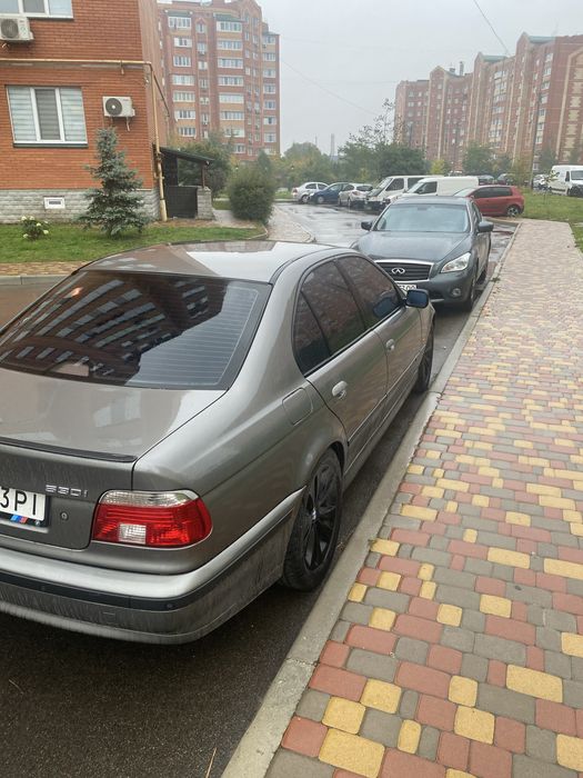 Продам BMW e39 m52b28