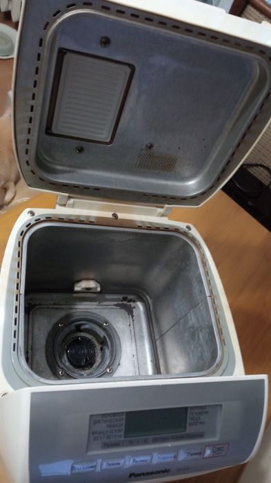 Хлібопічка хлібопекарня Panasonic sd-255 робоча  без відра