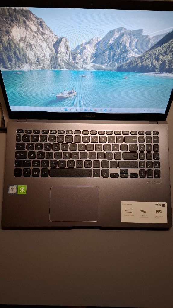 Desktop Asus i7 como novo (com fatura)