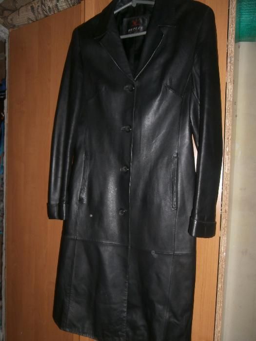 Продам плащ кожаный