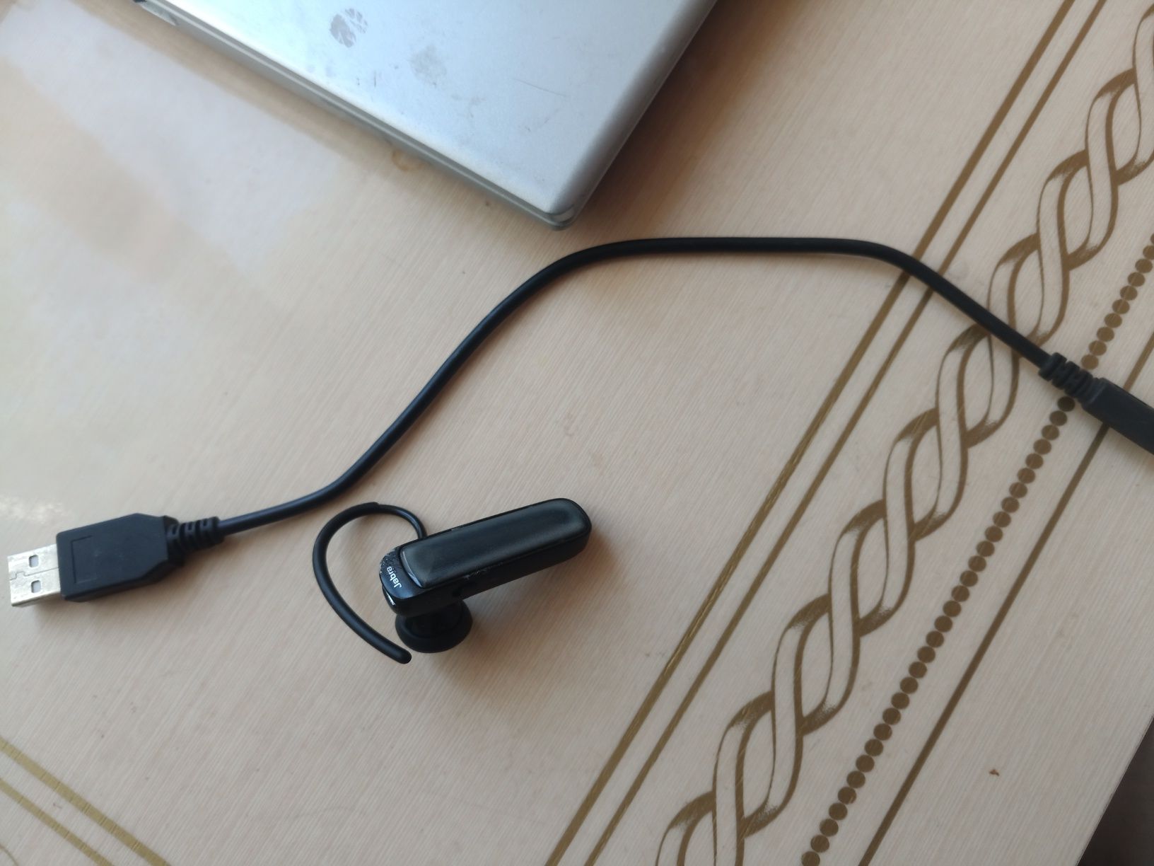 Jabra talk 25  блютуз навушник