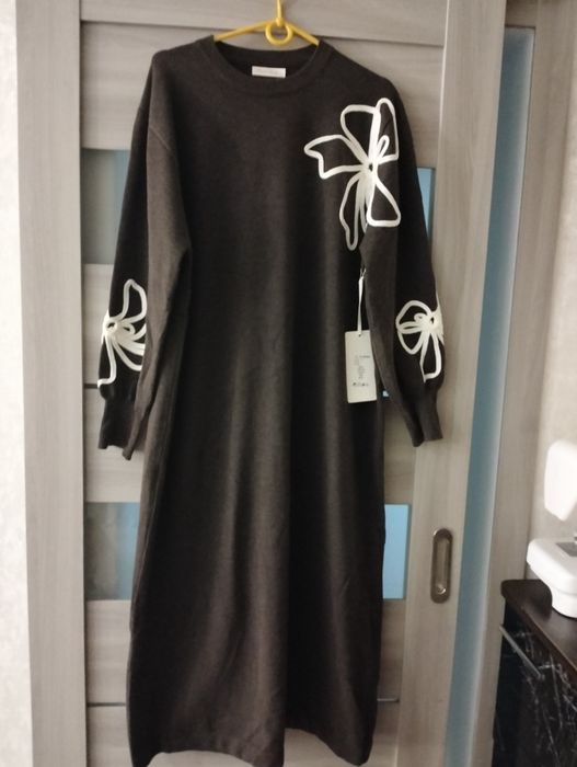 Тепла красива сукня