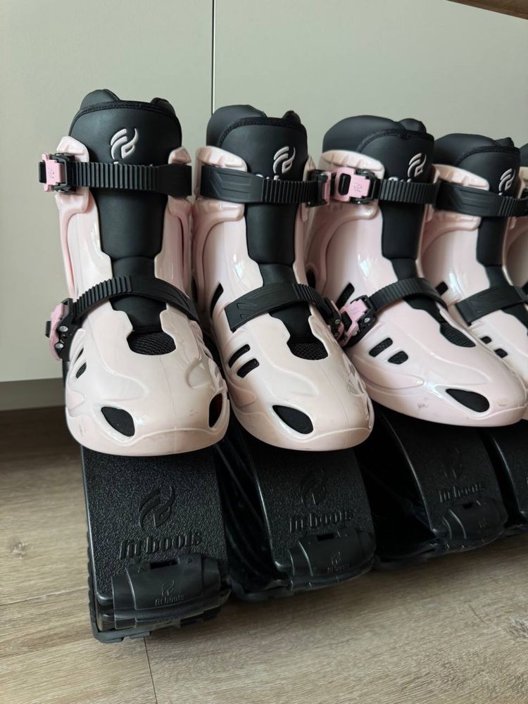 Боти бренду Fit Boots