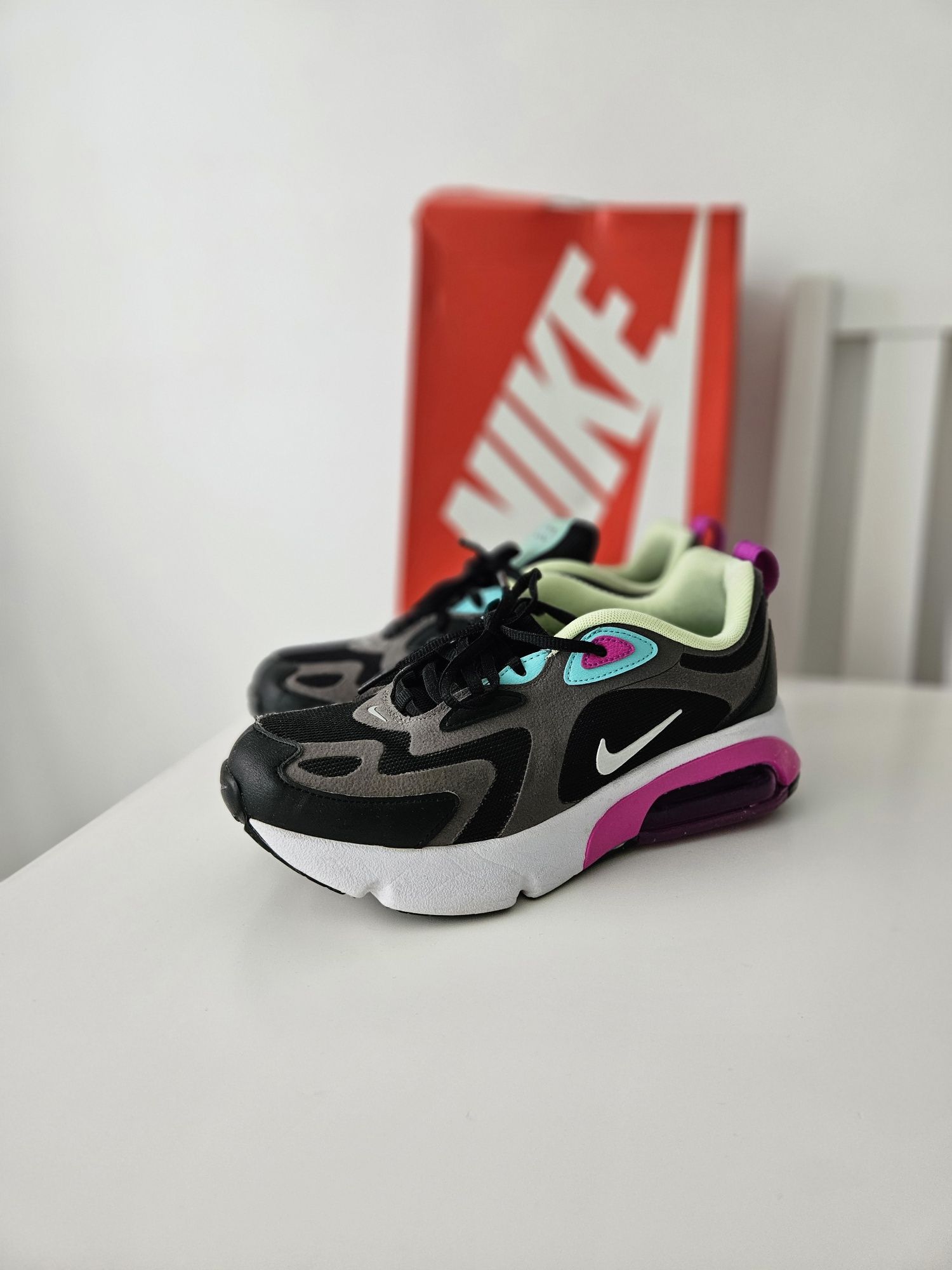 Кросівки Nike Air Max 200, оригінал
