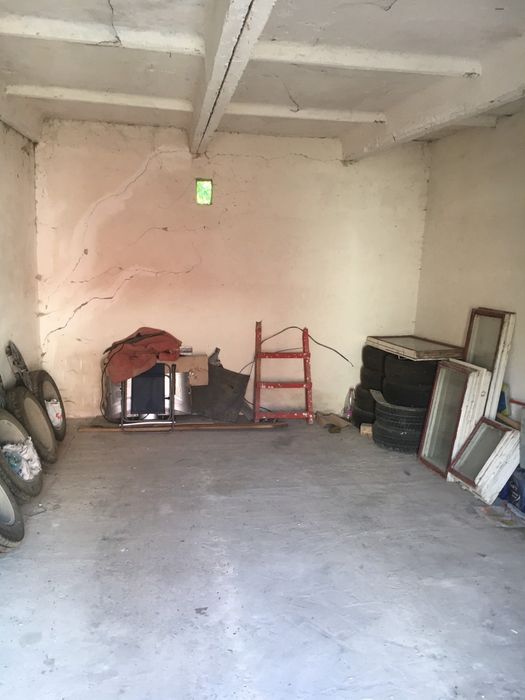 Продам капітальний гараж гбк 8