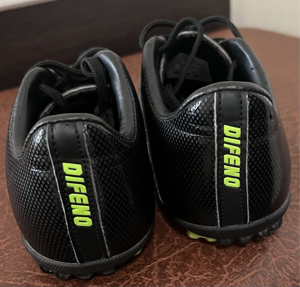 Продам бутсы Difeno