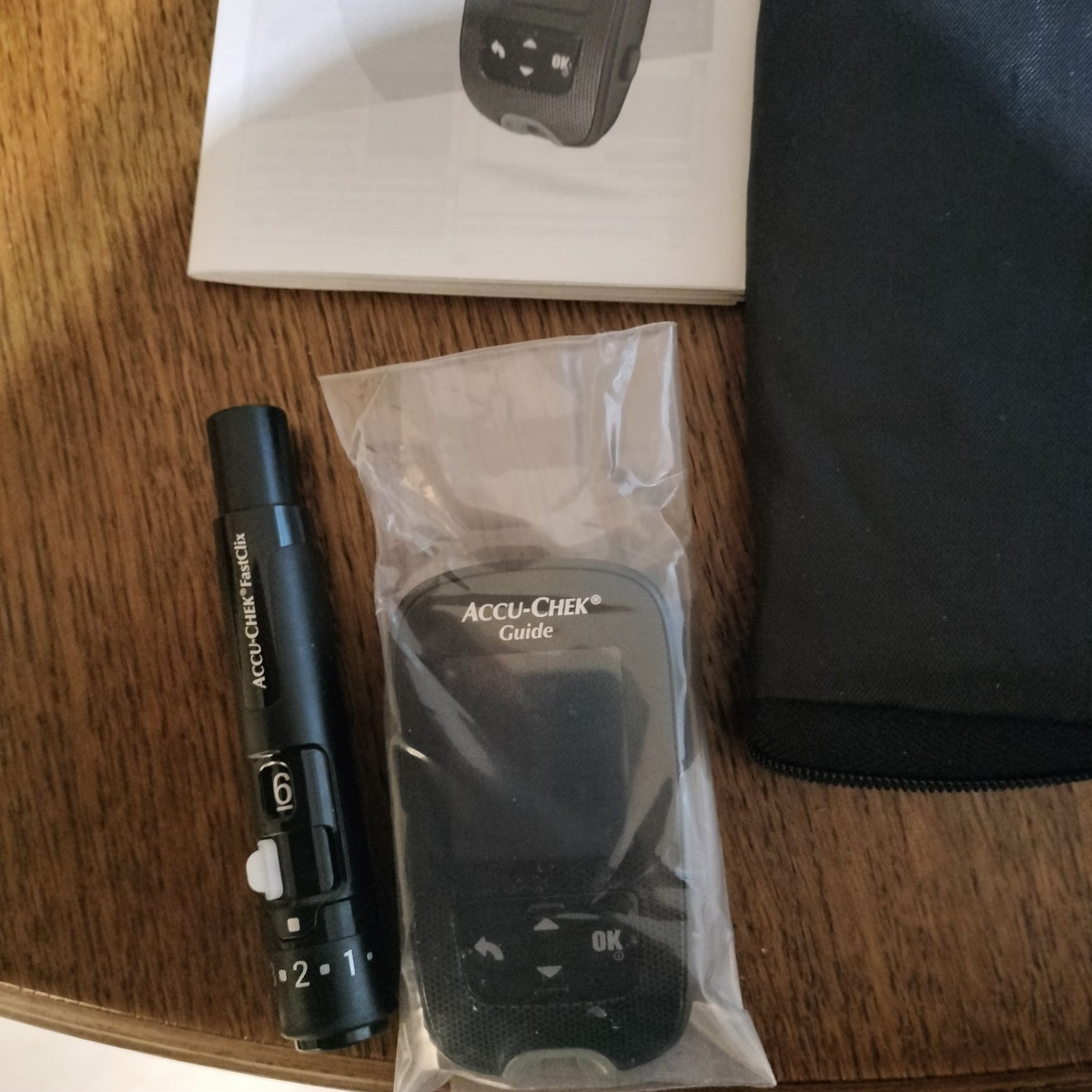 Glukometr Accu-Chek Guide