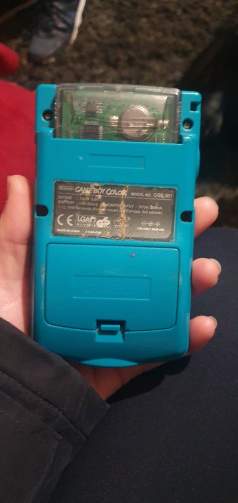 Gameboy color com jogo super mario