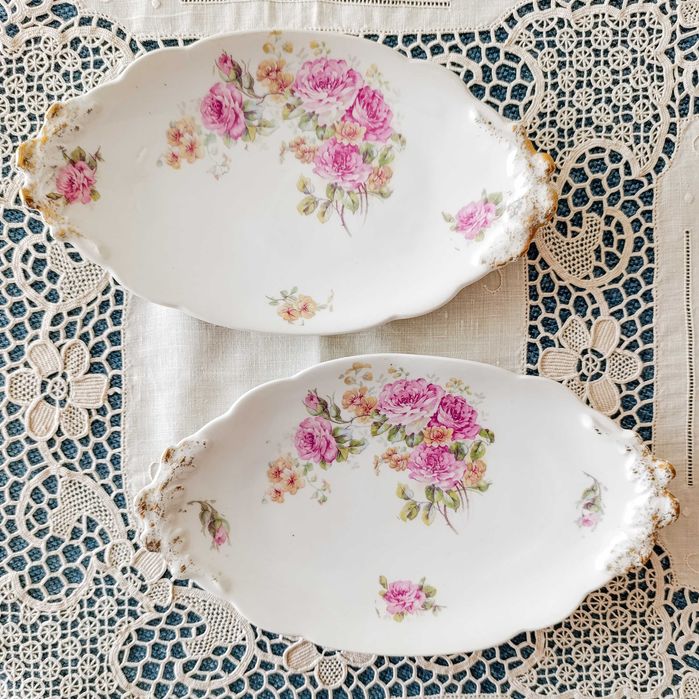 Dois Covilhetes em Porcelana