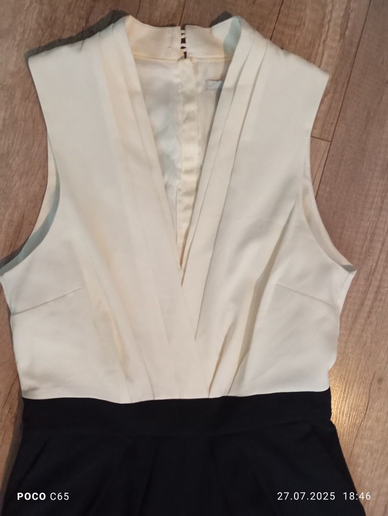Elegancka sukienka rozmiar S