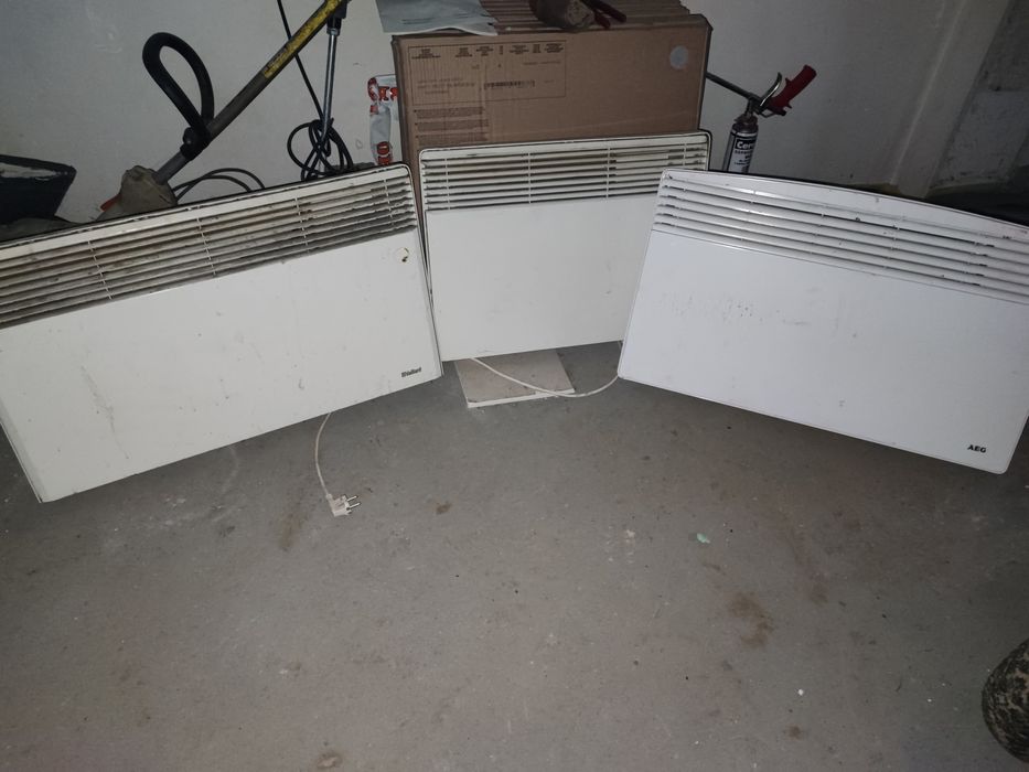 3 grzejniki elektryczne
