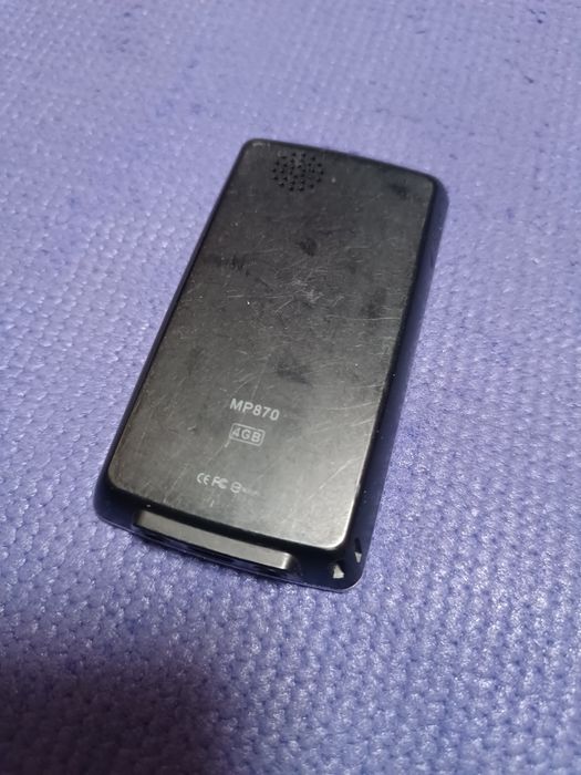 МП 3 плеер Transcend MP870 4 GB.