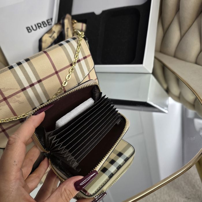 Komplet zestaw  BURBERRY torebka  beżowa portfel zawieszka