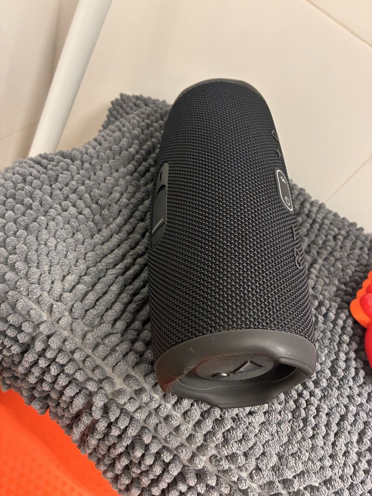 Jbl Czarge 5 Nowy