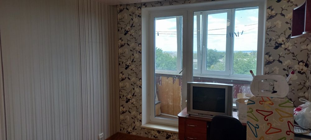 Продам 1к. квартиру в Чугуеве, район "Дружба".