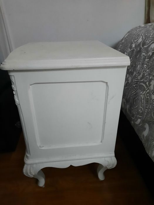 Mesa de cabeceira