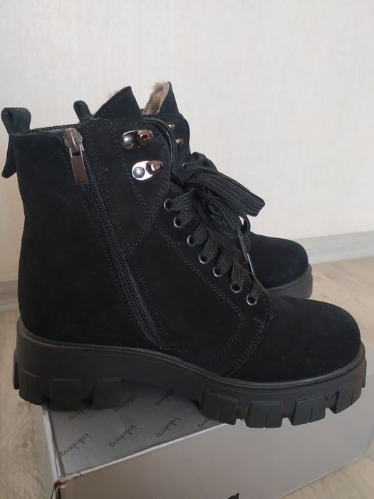 Зимові жіночі ботінки