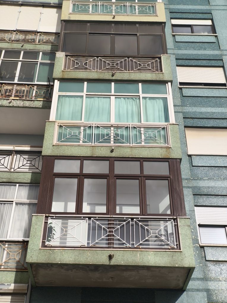 Apartamento T3 centro Almada