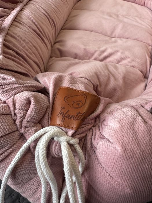 Kokon niemowlęcy VELVET z falbanką