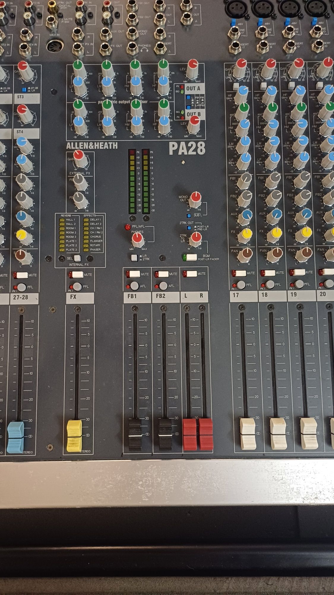 Mikser analogowy Allen&Heath 28PA