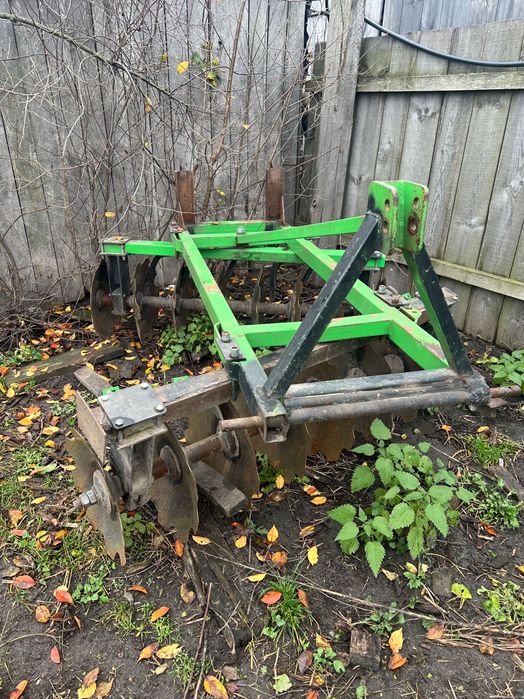 Продам дискову борону бомет 1.8