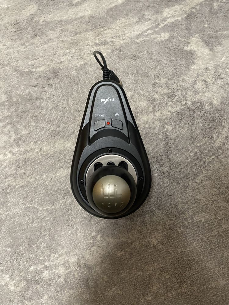 Volante PXN V99 como novo