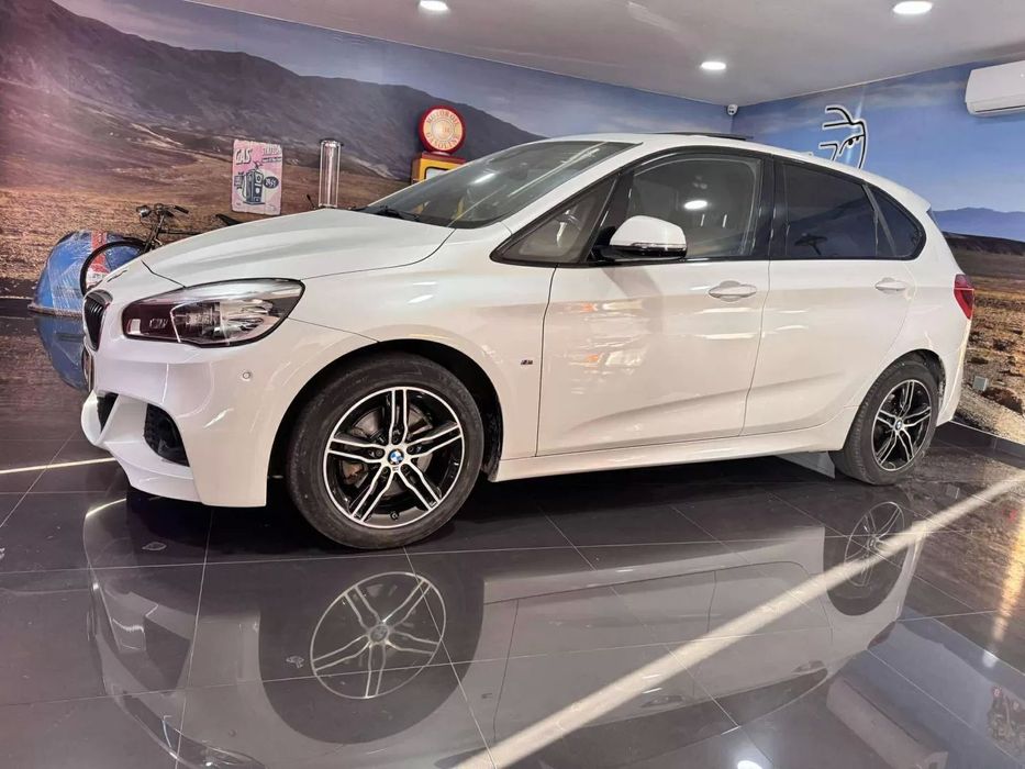 BMW 220 Active Tourer d Pack M Auto