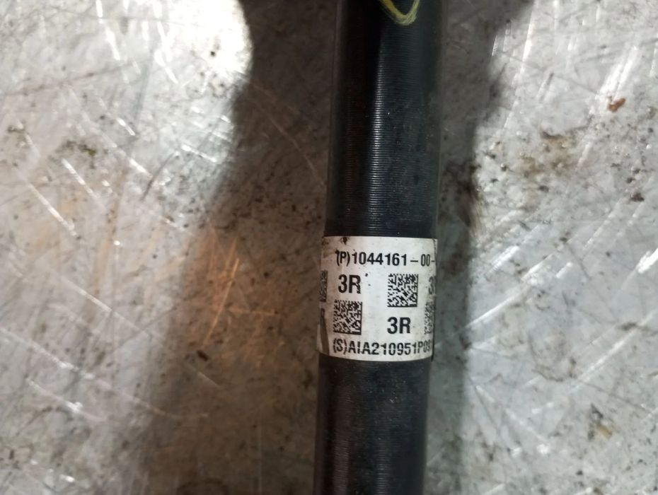 Transmissão trás direita TESLA Model 3 (5YJ3)