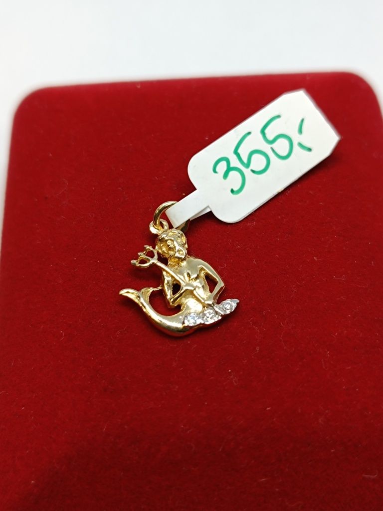 Złoty wisiorek znak zodiaku Wodnik z cyrkoniami, złoto próby 585