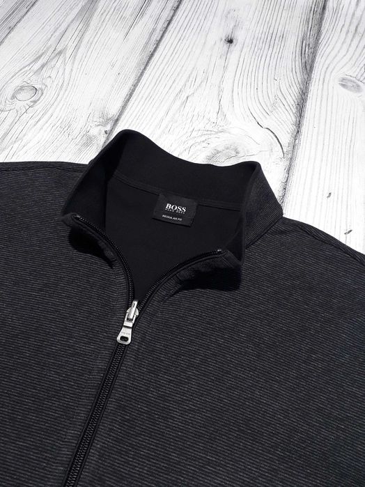 Кофта на замок Hugo Boss розмір 2XL