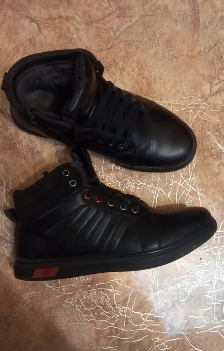 Чоловічі зимові ботинки