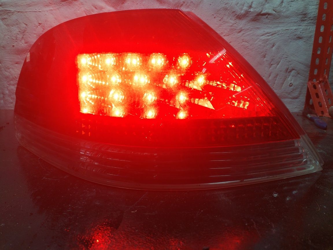 Lampa lewy tył BMW E65