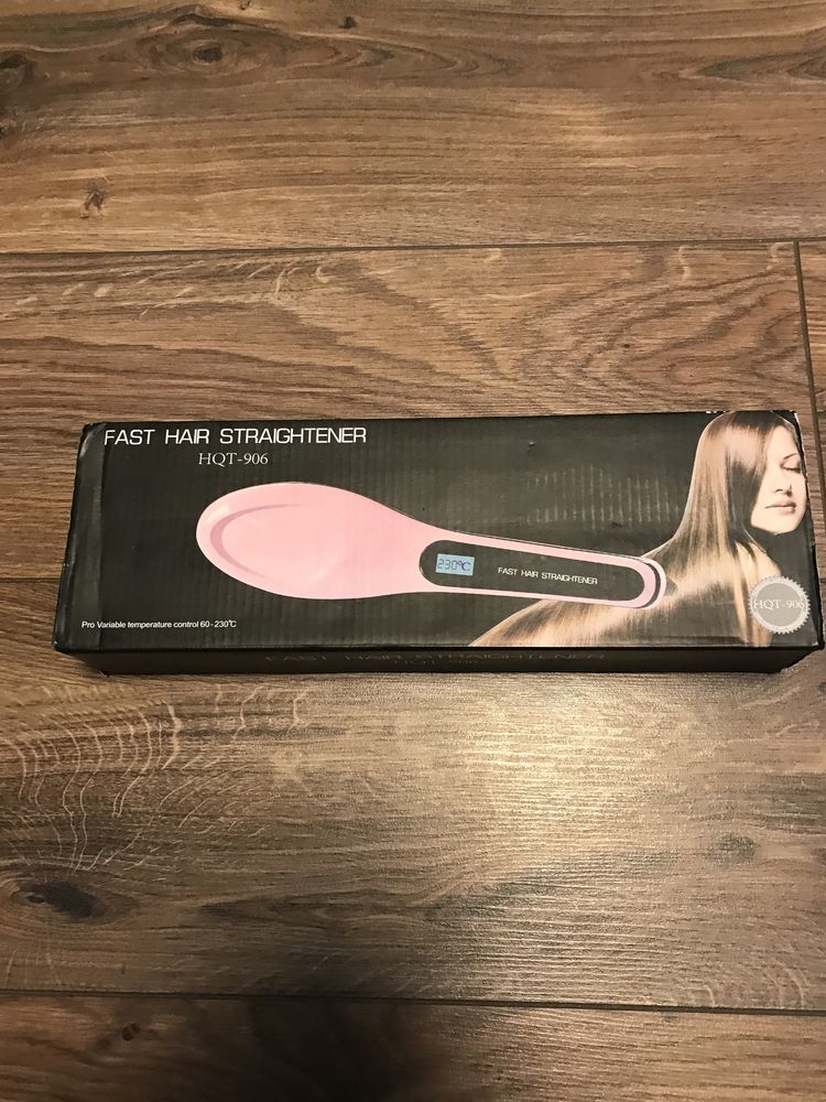 Электрическая расческа-выпрямитель  Fast Hair Straightener HQT906