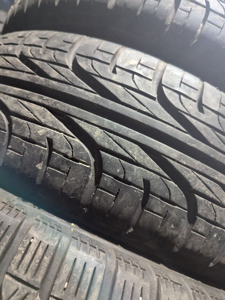 185/70R15 Pirelli
