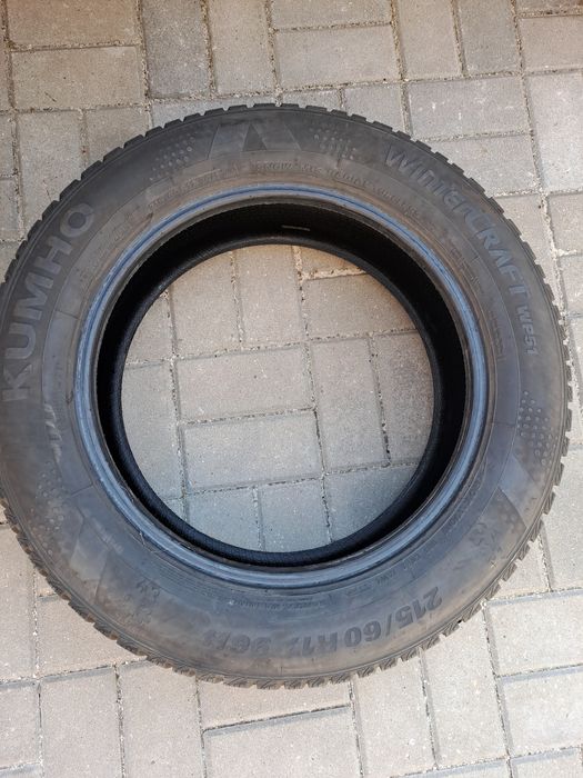 Opony zimowe 4szt 215/60R17 Dot 3122