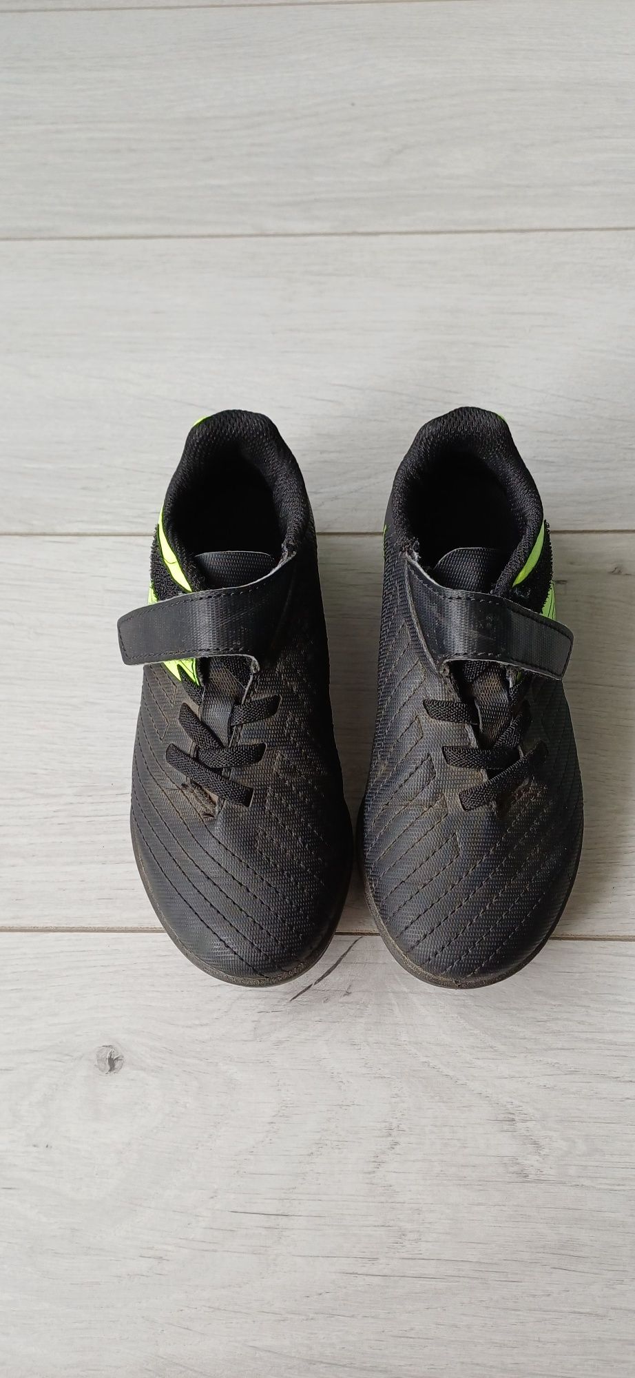 Buty do gry w piłkę Kipsta r. 29