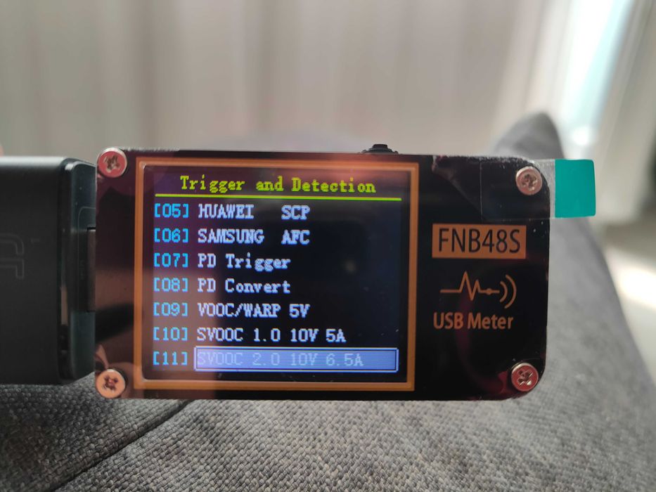 Miernik ładowania/kontroler protokołów USB - FNB48S